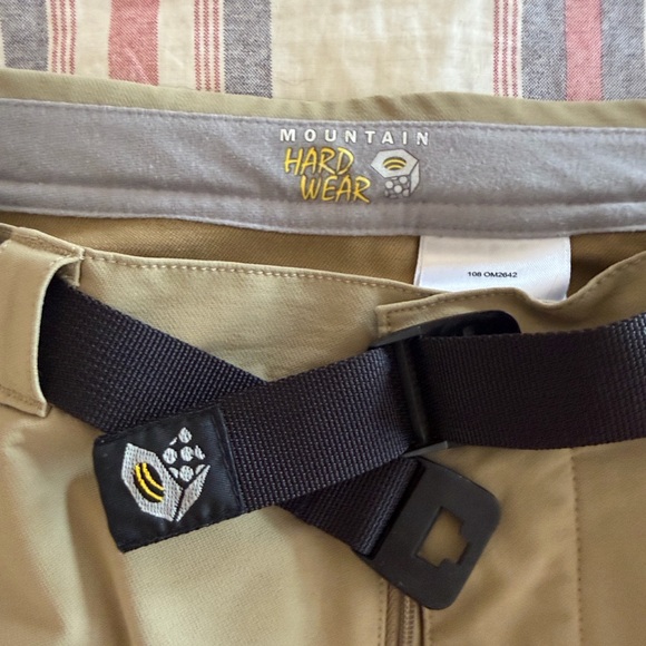 Mountain Hardwear Tan Pants with Black Belt - Picture 6 of 6